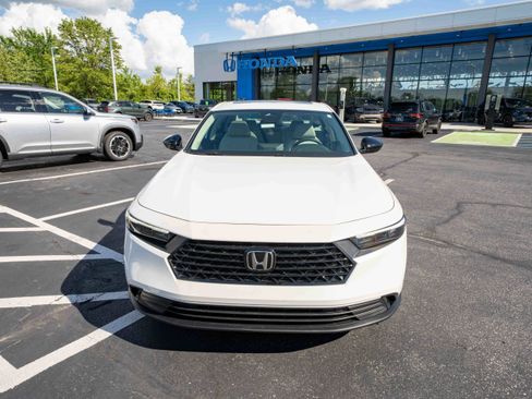 New 2026 Honda Accord SE image 2