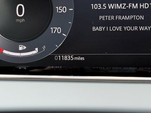 Certified 2025 Land Rover Range Rover Evoque Dynamic SE image 27