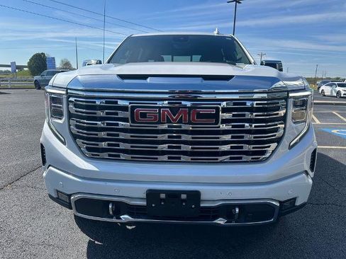 Used 2025 GMC Sierra 1500 Denali w/ Denali Reserve Package image 3