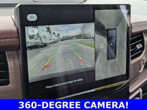 Used 2024 Ford Expedition Limited image 26