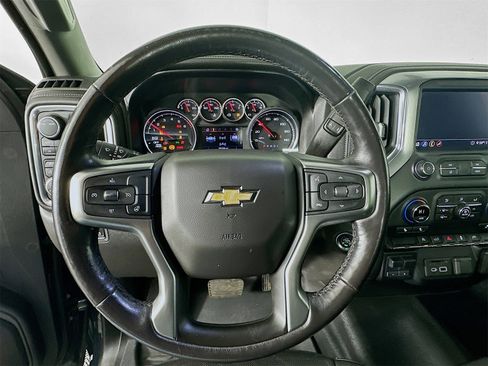 Used 2020 Chevrolet Silverado 1500 LTZ image 11