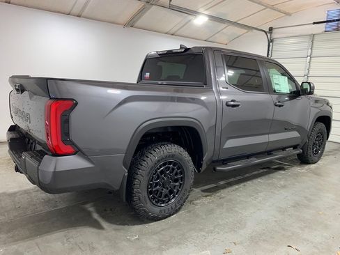Used 2025 Toyota Tundra SR5 AWD/4WD image 3