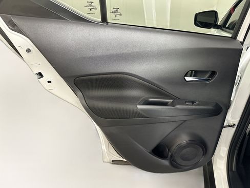 Used 2024 Nissan Kicks SV image 24