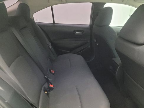 Used 2021 Toyota Corolla LE FWD image 19