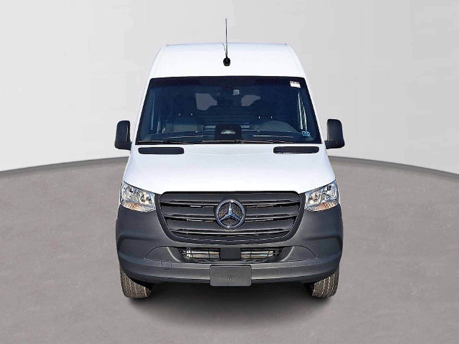 Used 2026 Mercedes-Benz Sprinter 2500 image 2