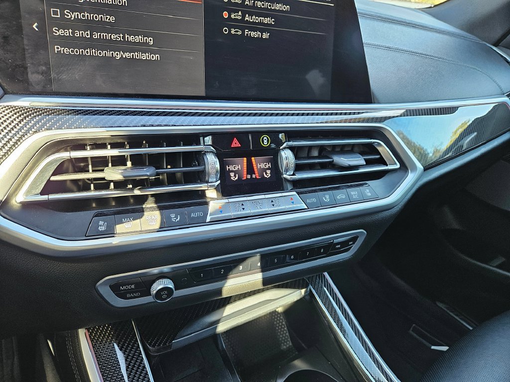 Used 2022 BMW X5 M50i AWD/4WD image 27