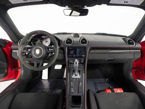 Certified 2023 Porsche 718 Cayman GT4 RWD image 41