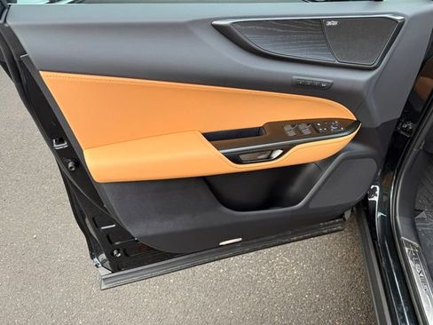 New 2026 Lexus NX 350h AWD w/ Luxury Package image 13