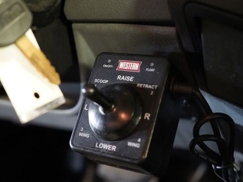 Used 2016 Ford F350 XL w/ Power Equipment Group AWD/4WD image 14