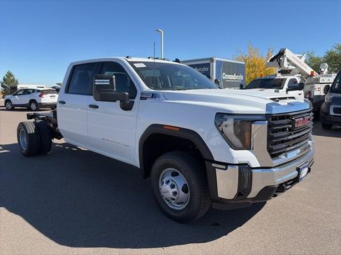 New 2026 GMC Sierra 3500 Pro w/ Convenience Package AWD/4WD image 3
