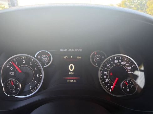 Used 2022 RAM 1500 Tradesman w/ Level 1 Safety Group AWD/4WD image 17