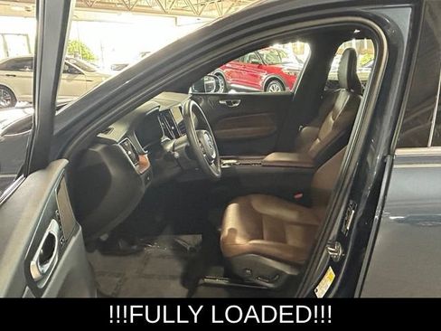Used 2023 Volvo XC60 B5 Plus AWD/4WD image 14