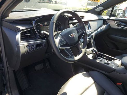 Certified 2025 Cadillac XT5 Premium Luxury FWD image 53