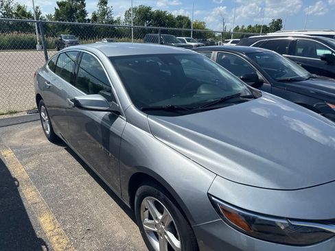 Used 2024 Chevrolet Malibu LT FWD image 8