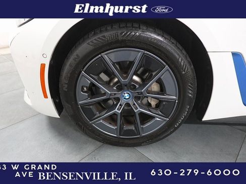 Used 2024 BMW i4 xDrive40i image 29