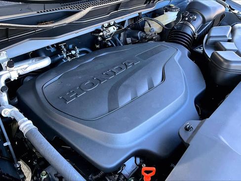 New 2026 Honda Odyssey Sport-L image 17