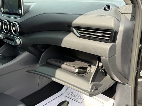 Used 2023 Nissan Sentra SV FWD image 35