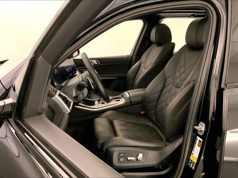 Certified 2024 BMW X5 xDrive40i w/ M Sport Package AWD/4WD image 13
