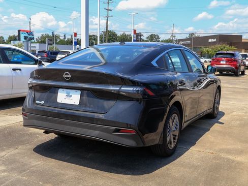 Certified 2026 Nissan Sentra S w/ Floor Mat Package FWD image 7