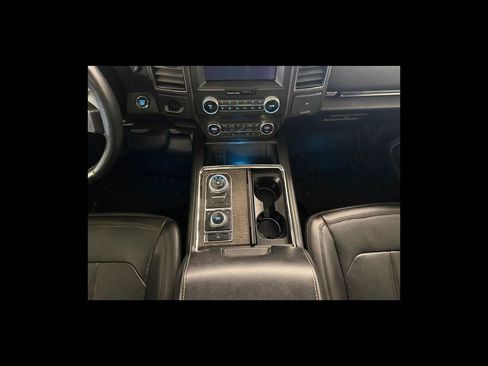 Used 2021 Ford Expedition Max Limited AWD/4WD image 16