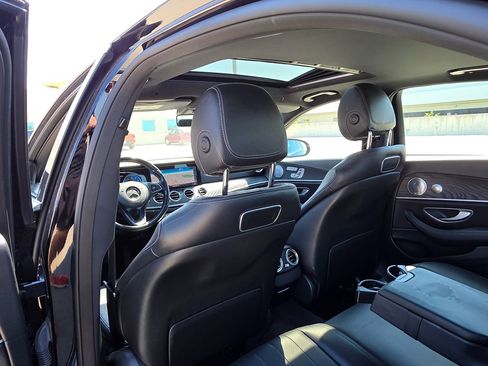 Used 2018 Mercedes-Benz E 300 image 15