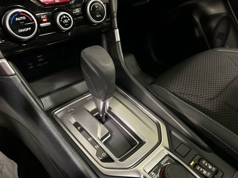 Used 2022 Subaru Forester Premium image 19