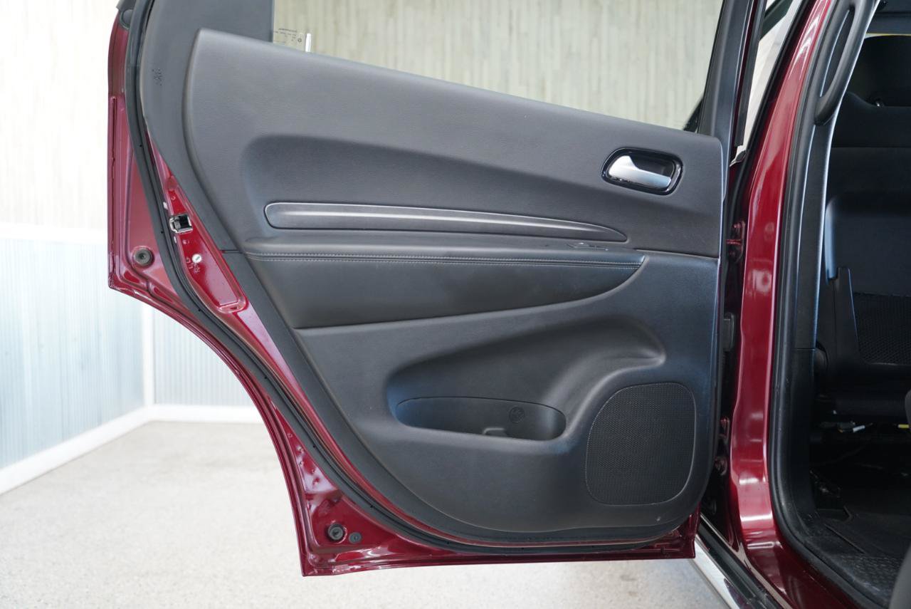 Used 2023 Dodge Durango SXT w/ Quick Order Package 2BK RWD image 34