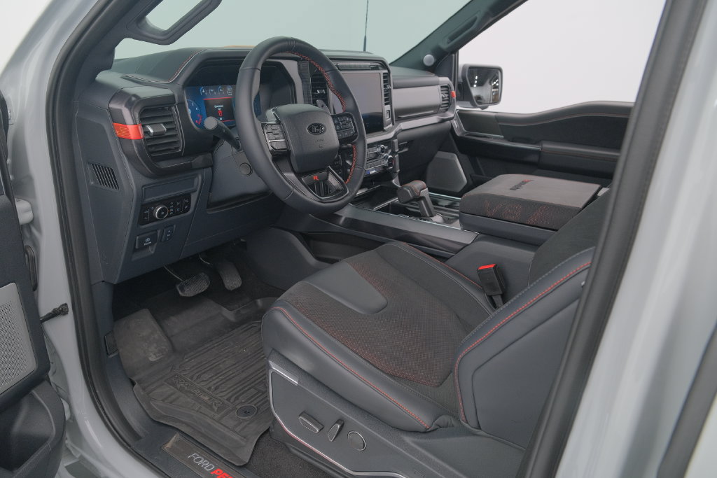 Used 2026 Ford F150 Raptor w/ Equipment Group 803A Raptor R AWD/4WD image 36