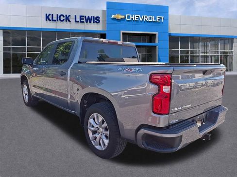 Used 2022 Chevrolet Silverado 1500 Custom AWD/4WD image 5