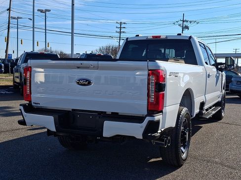 Used 2024 Ford F350 Lariat w/ Lariat Ultimate Package image 10