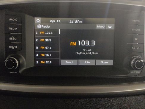 Used 2020 Kia Sorento S FWD image 25