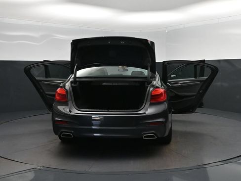 Used 2018 BMW 540i w/ M Sport Package RWD image 51