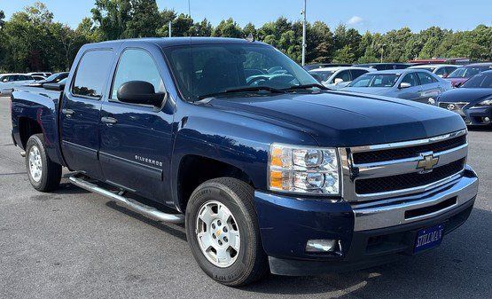 Used 2010 Chevrolet Silverado 1500 LT w/ Power Pack Plus RWD image 1