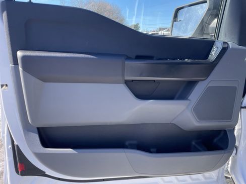 Used 2022 Ford F150 XL image 10