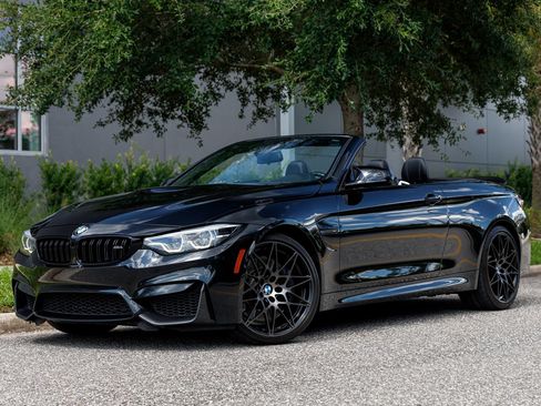 Used 2020 BMW M4 Convertible w/ Competition Package RWD image 38