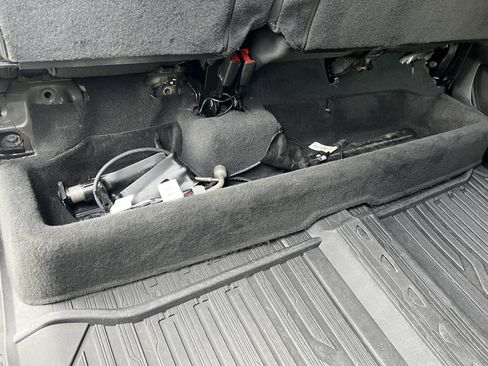 Used 2024 GMC Sierra 1500 Elevation image 22