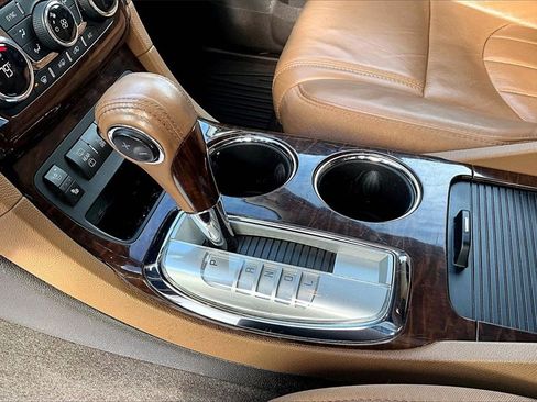 Used 2013 Buick Enclave Premium image 15