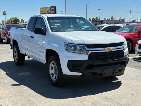 Used 2021 Chevrolet Colorado W/T w/ WT Convenience Package RWD image 11