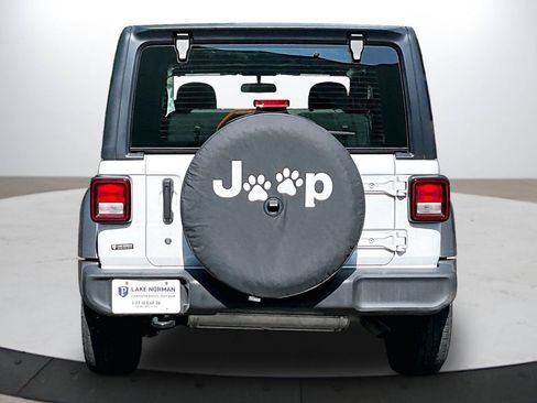 Used 2024 Jeep Wrangler Sport AWD/4WD image 8
