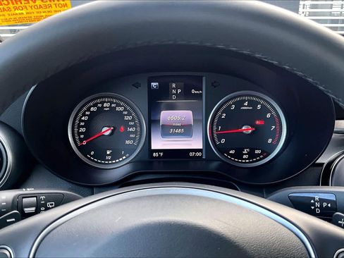 Used 2016 Mercedes-Benz GLC 300 image 23