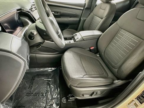Used 2022 Hyundai Santa Cruz SEL w/ Activity Package FWD image 9