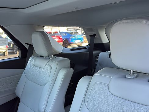 New 2026 Ford Explorer Platinum w/ LUX Leather Package image 16