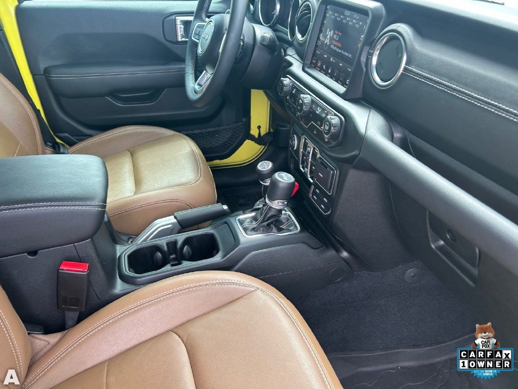 Certified 2023 Jeep Wrangler Unlimited Sahara AWD/4WD image 13