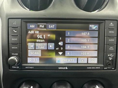 Certified 2017 Jeep Compass High Altitude image 17