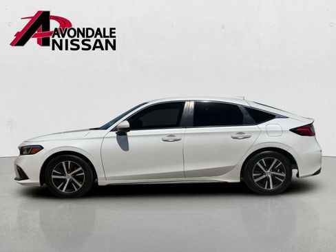Used 2023 Honda Civic LX image 3