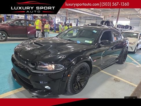 Used 2019 Dodge Charger Scat Pack RWD image 1