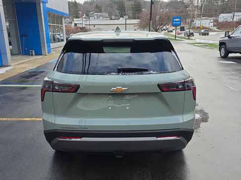 New 2026 Chevrolet Equinox LT w/ Convenience Package II image 6