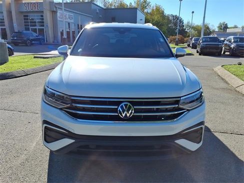 Used 2023 Volkswagen Tiguan SE image 20