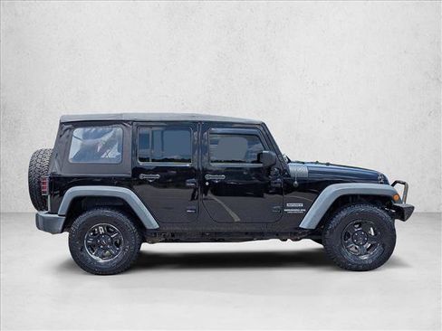 Used 2017 Jeep Wrangler Unlimited Sport w/ Connectivity Group AWD/4WD image 4