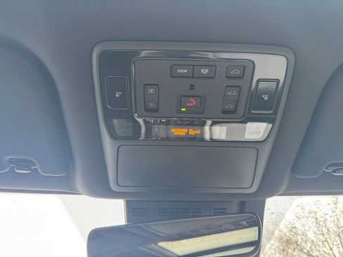 Used 2026 Toyota Grand Highlander AWD Hybrid image 26